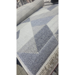 Geometric Patterned Rug Geometric Patterned Rug